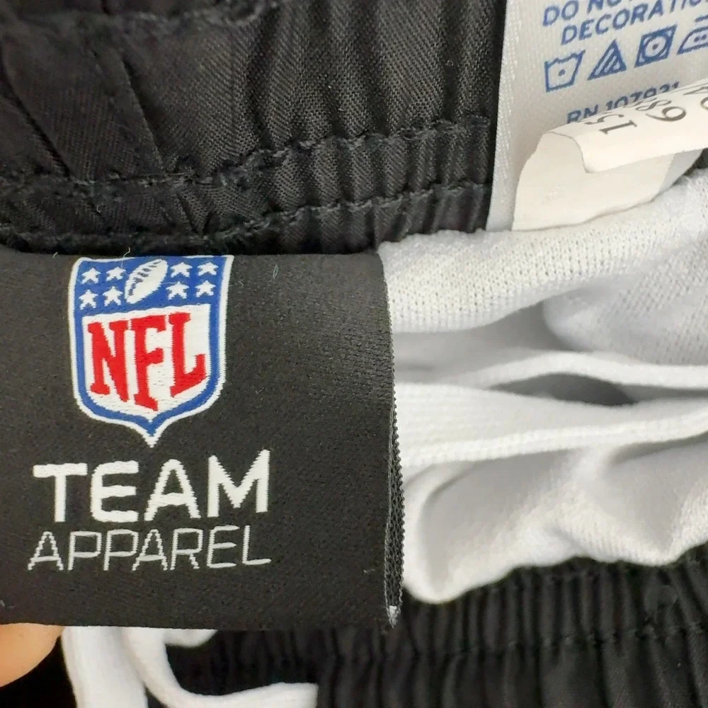 Las Vegas Raiders NFL Team Apparel Shorts Youth 12/14 Black Polyester‎ Athletic